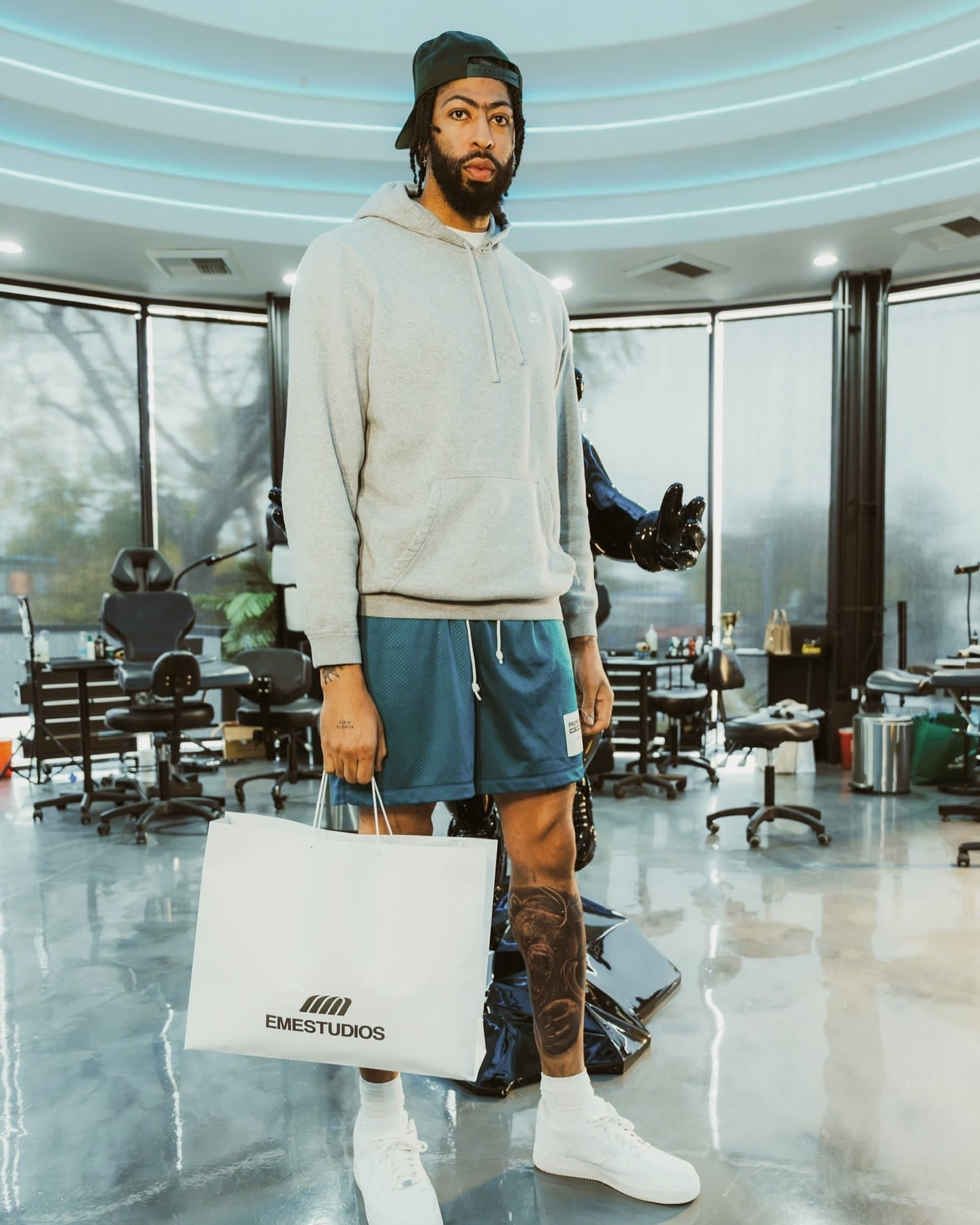 Only one of these is fake… guess which one it is 🥶👀